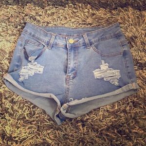 Stretchy jean booty shorts